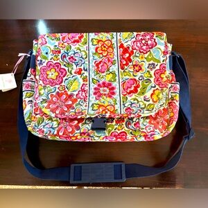 NWT Vera Bradley Hope Blooms Messenger bag - in support of Breast Cancer